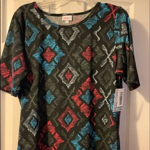 LuLaRoe Tops - Lularoe Gigi - new w/tags LuLaRoe Tops - Lularoe Gigi - new w/tags